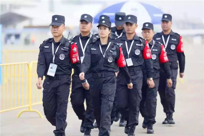 �T���L��